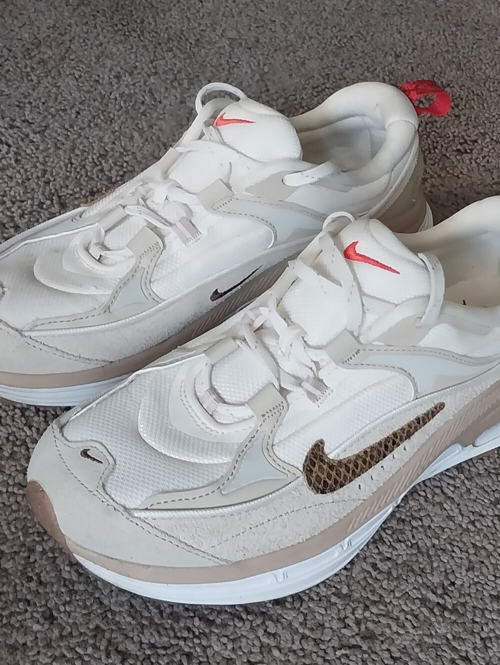 Nike Air Max Bliss SE Brown Snakeskin Womens 8 - Picture 6 of 8
